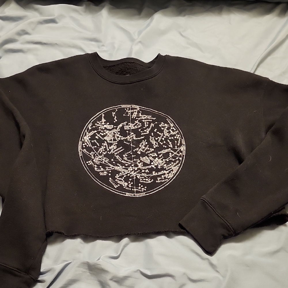 Celestial Black Cropped Sweatshirt